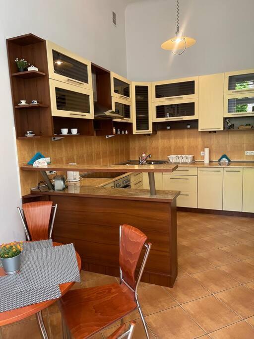 Grodzka / Apartment With Balcony 크라쿠프 외부 사진